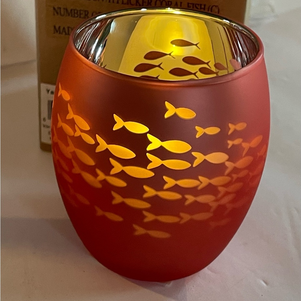 Yankee V/H Candle Flicker Votive or Tealight Holder Fish Design